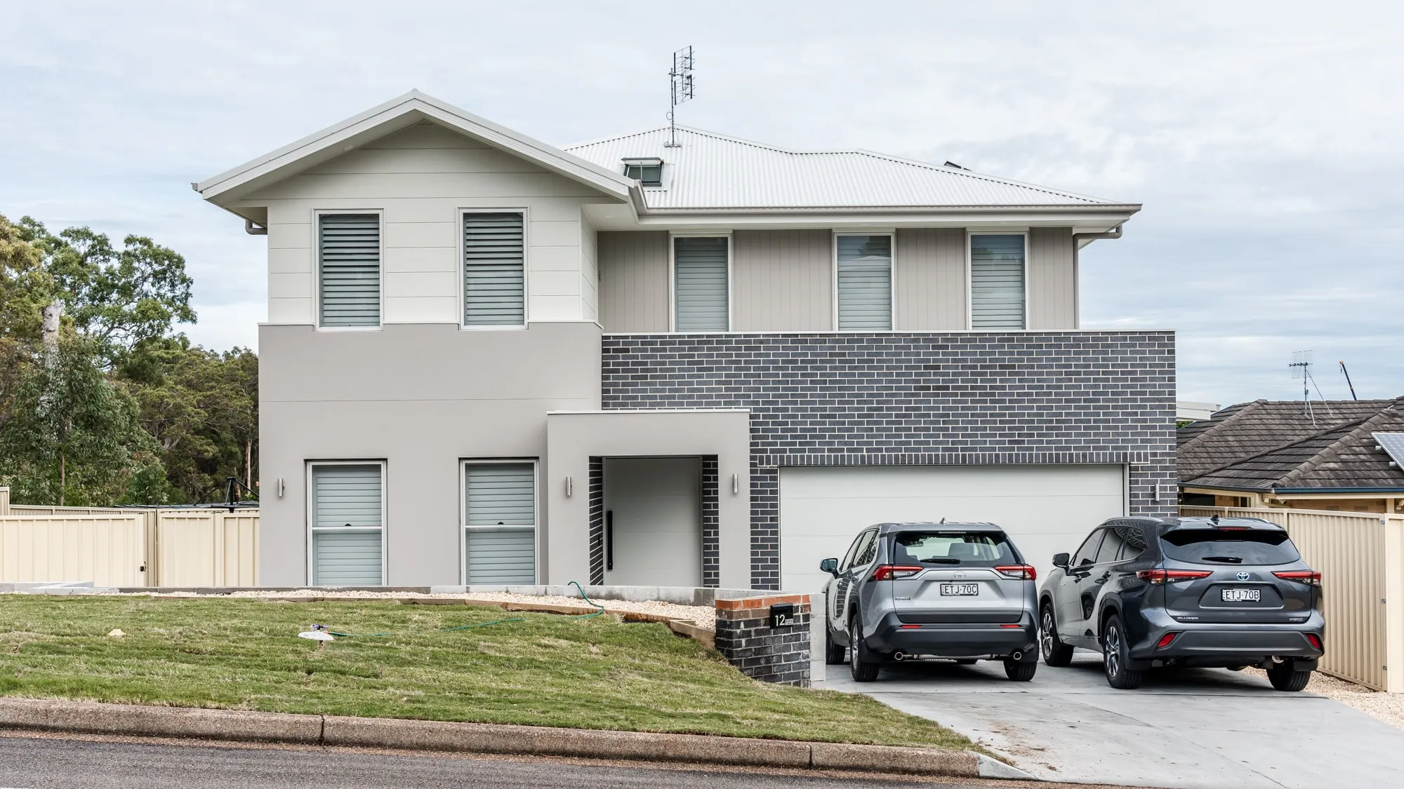 Street frontage to Sergeant Baker Drive